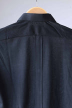 Vintage 70s pointy collar shirt black backside