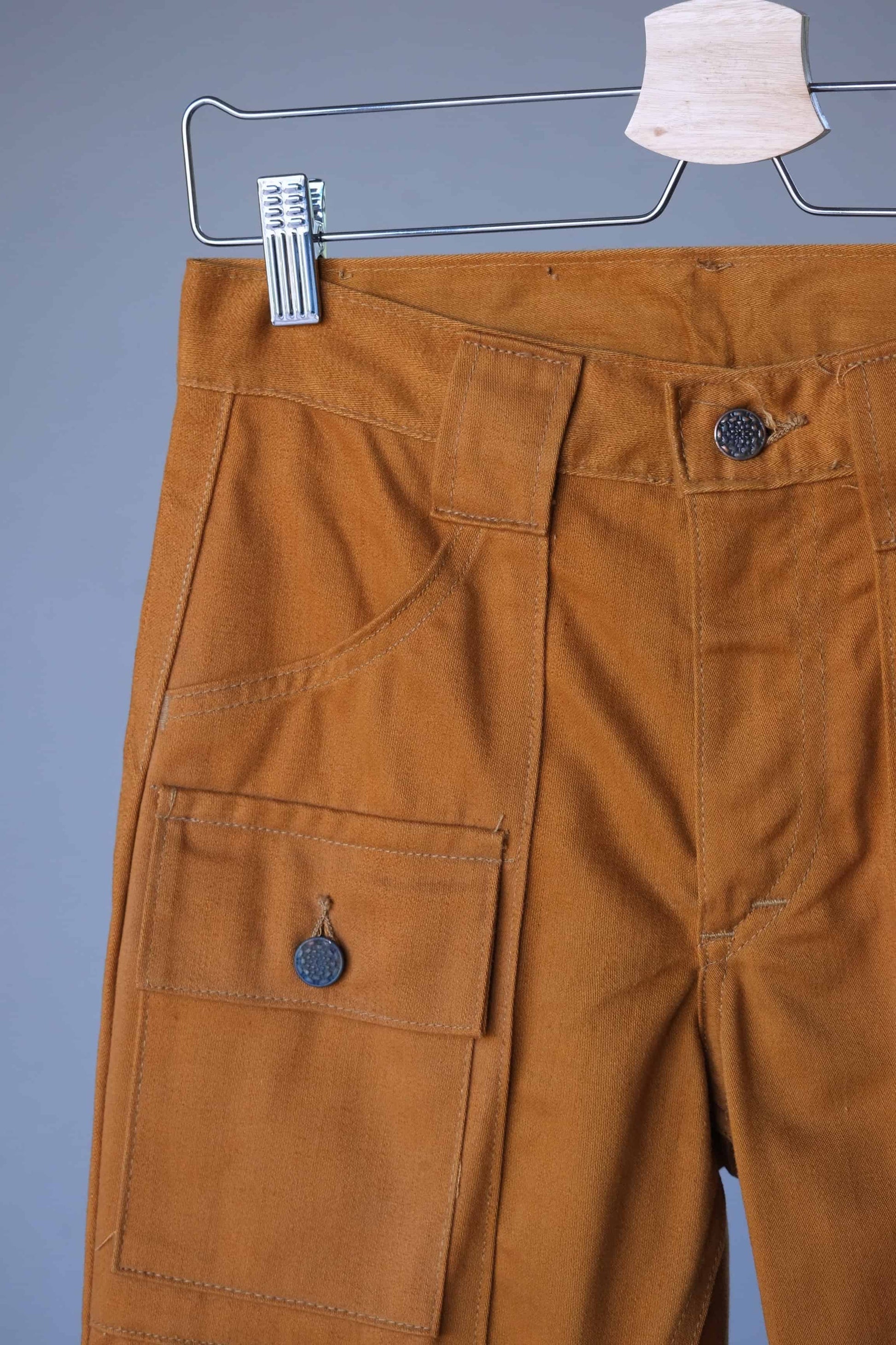 Vintage LEE 70's Cargo Pants close up