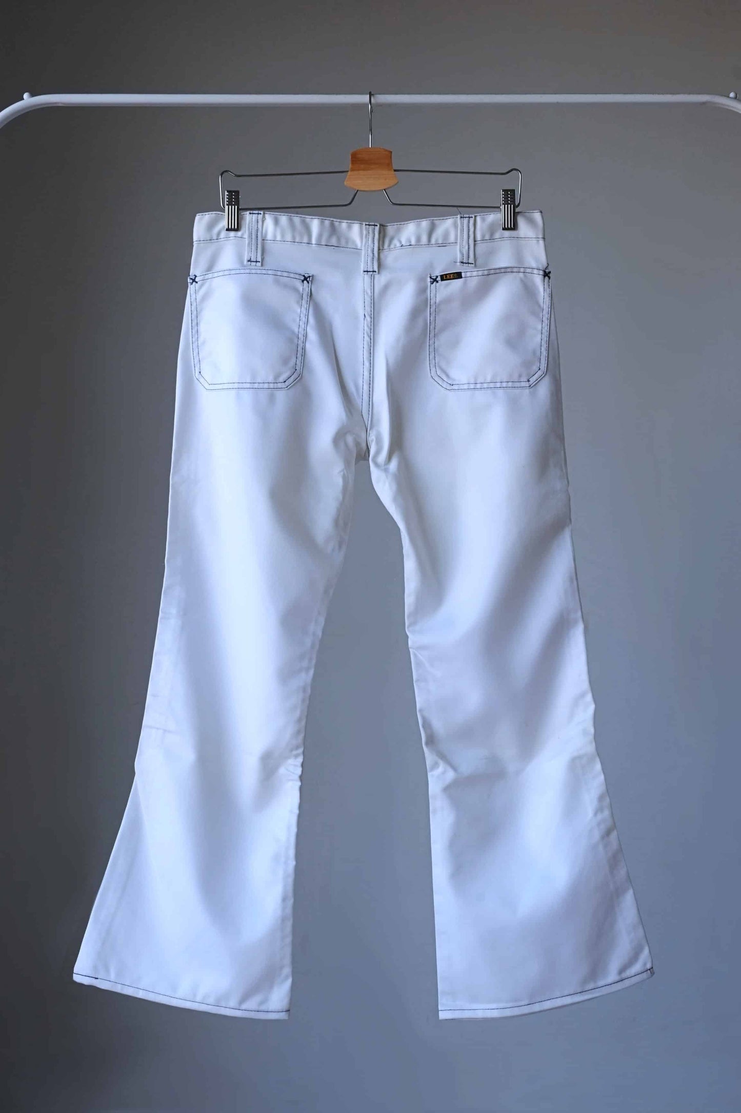 Vintage White LEE 70's Flares backside