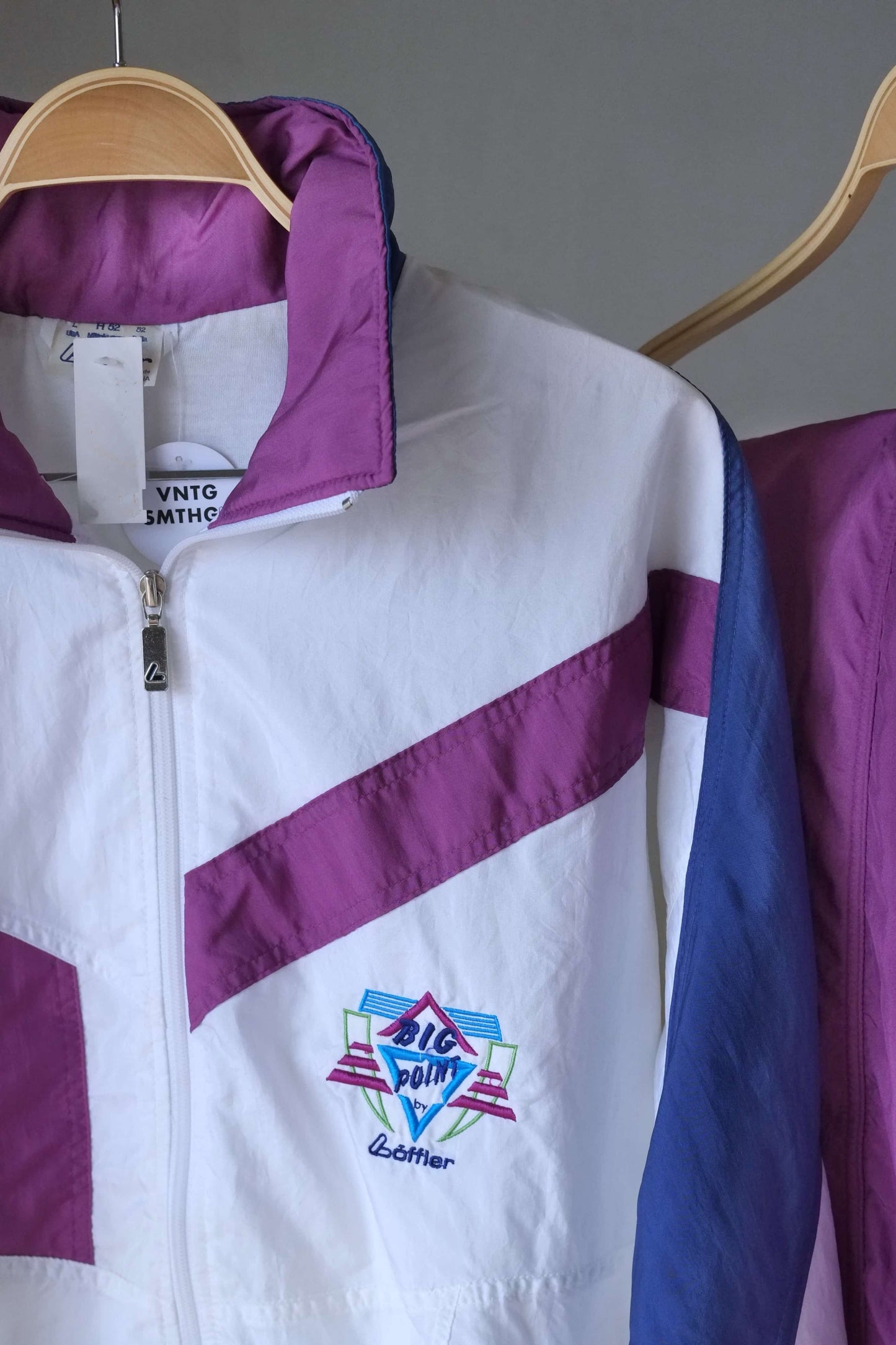 90's Men's Tracksuit close up