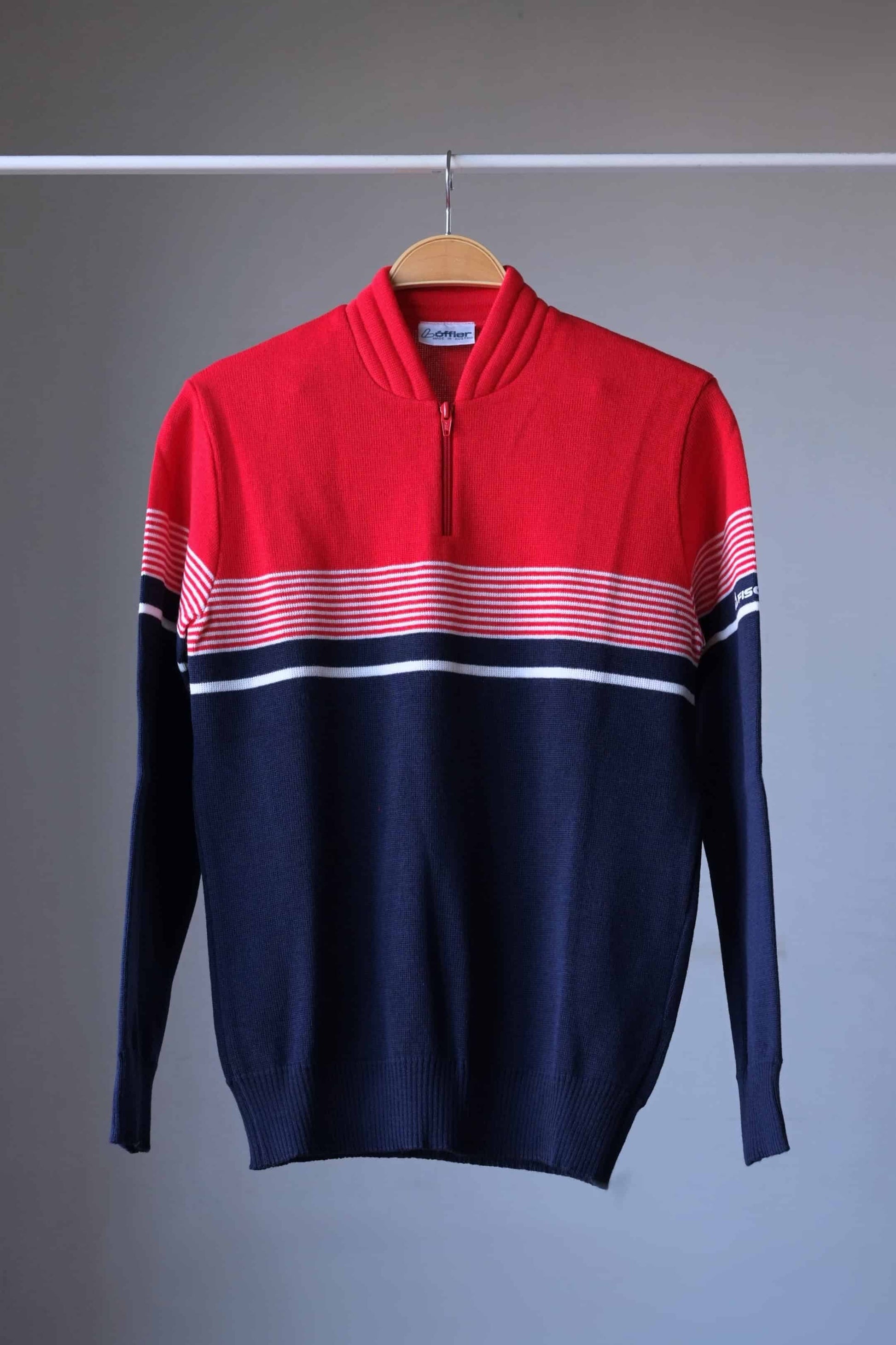 Vintage LÖFFLER Fischer 80's Sweater red navy