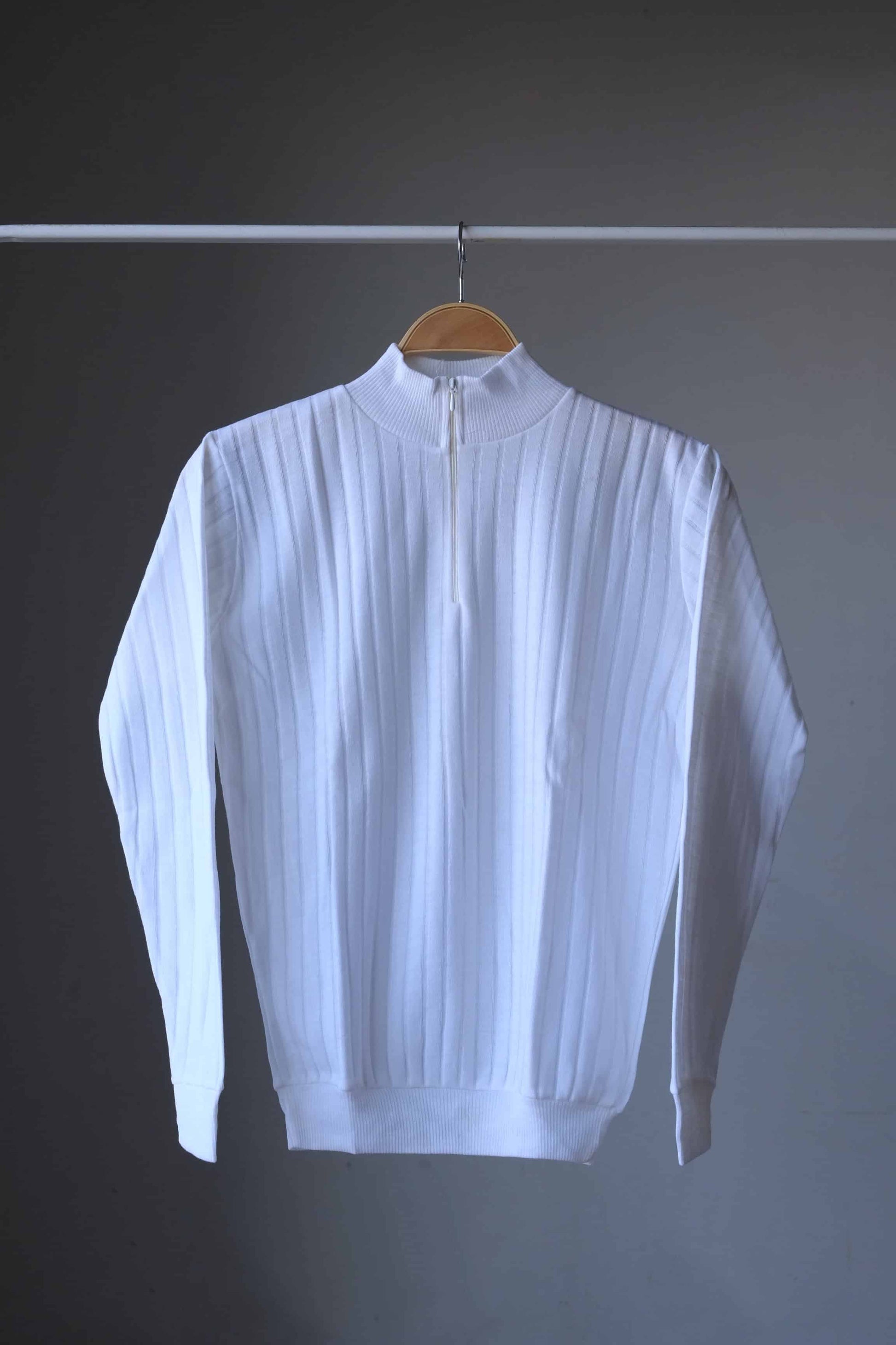 70's Zip Neck Men's Sweater white