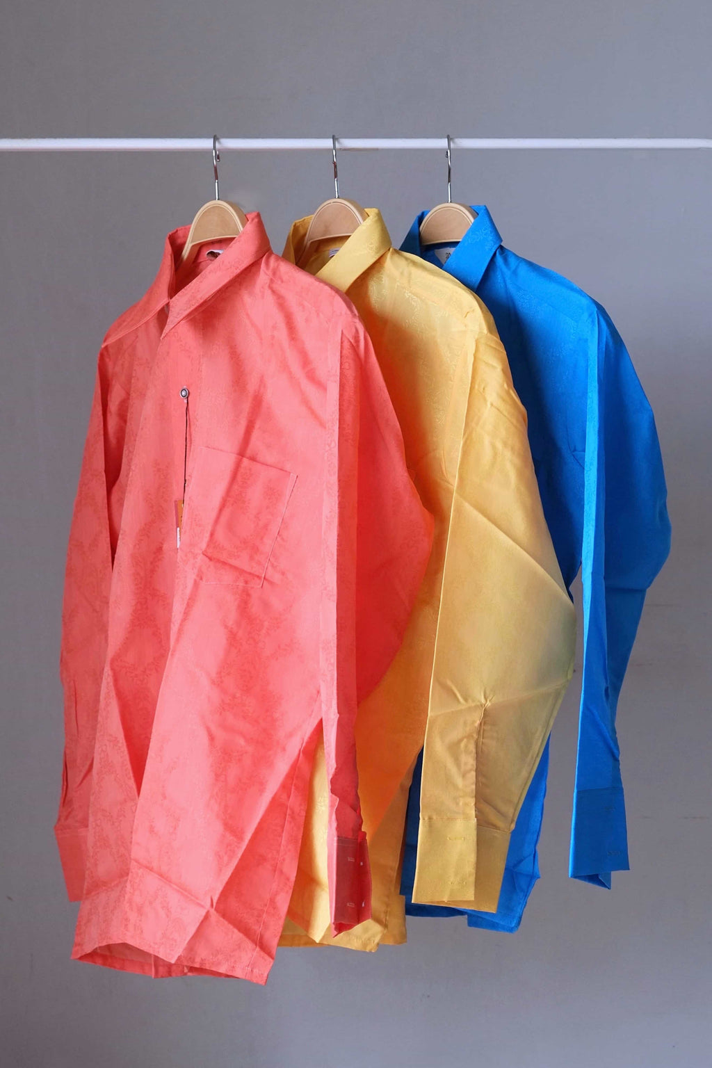 Vintage Damask Texture 70's Shirt