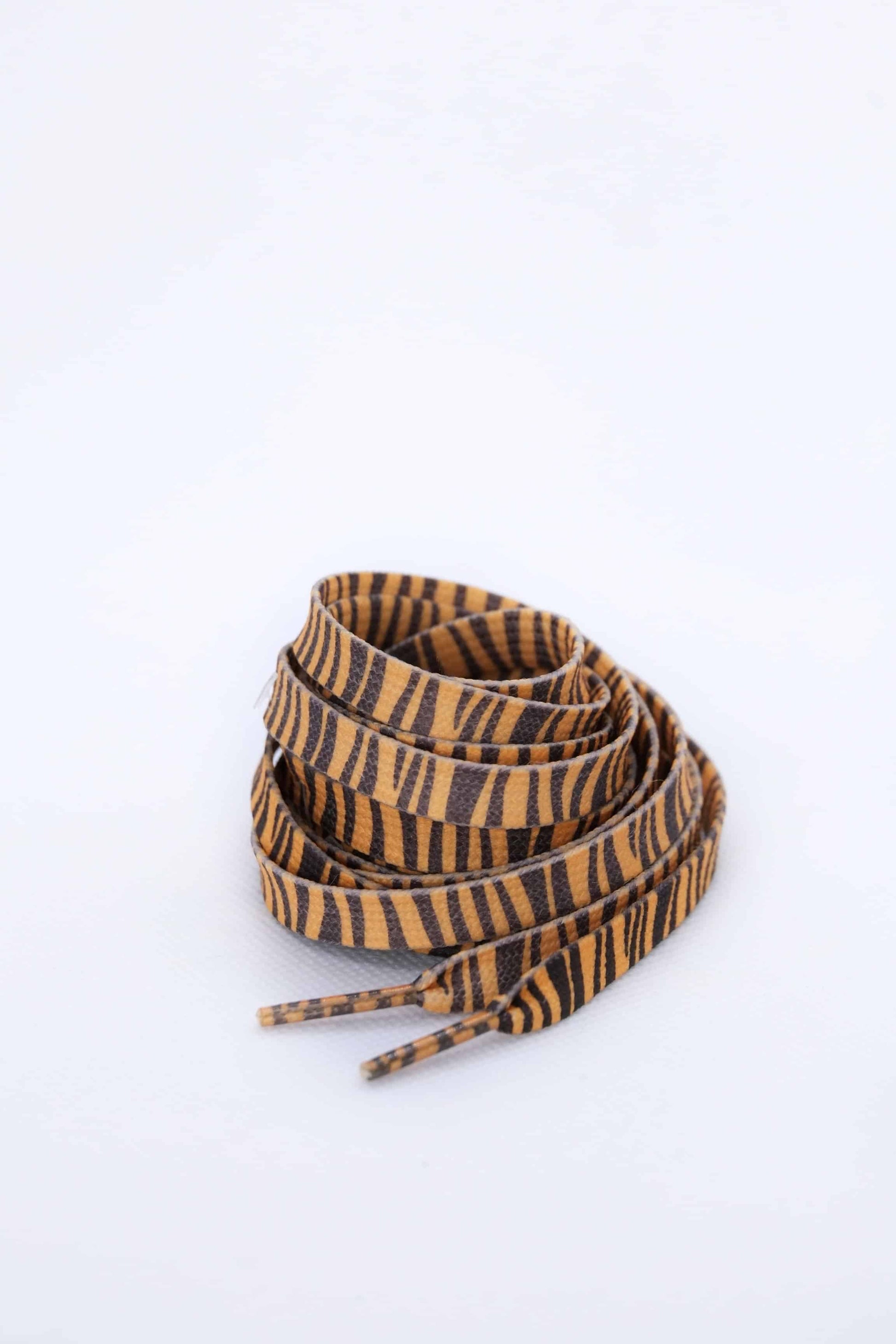 Tiger print flat shoelaces 100 cm long