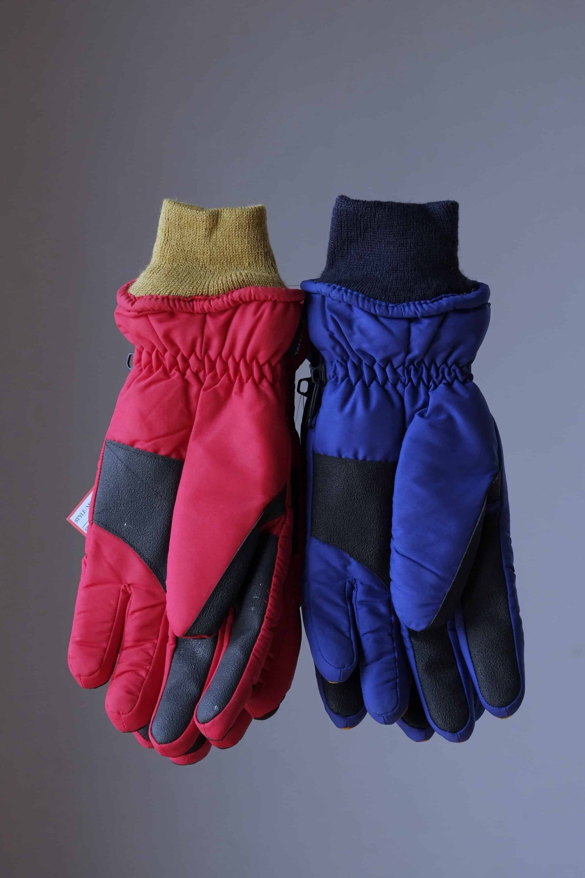 Vintage TRESPASS Jedi Ski Gloves backside