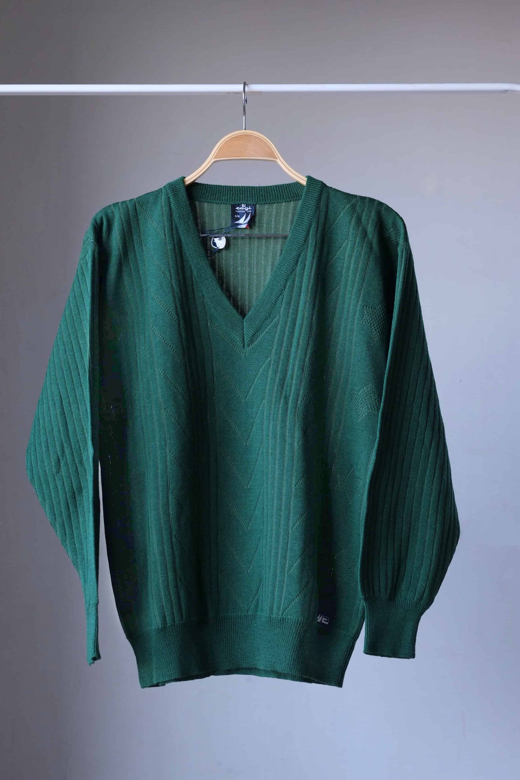 Vintage 90's V-Neck Sweater green
