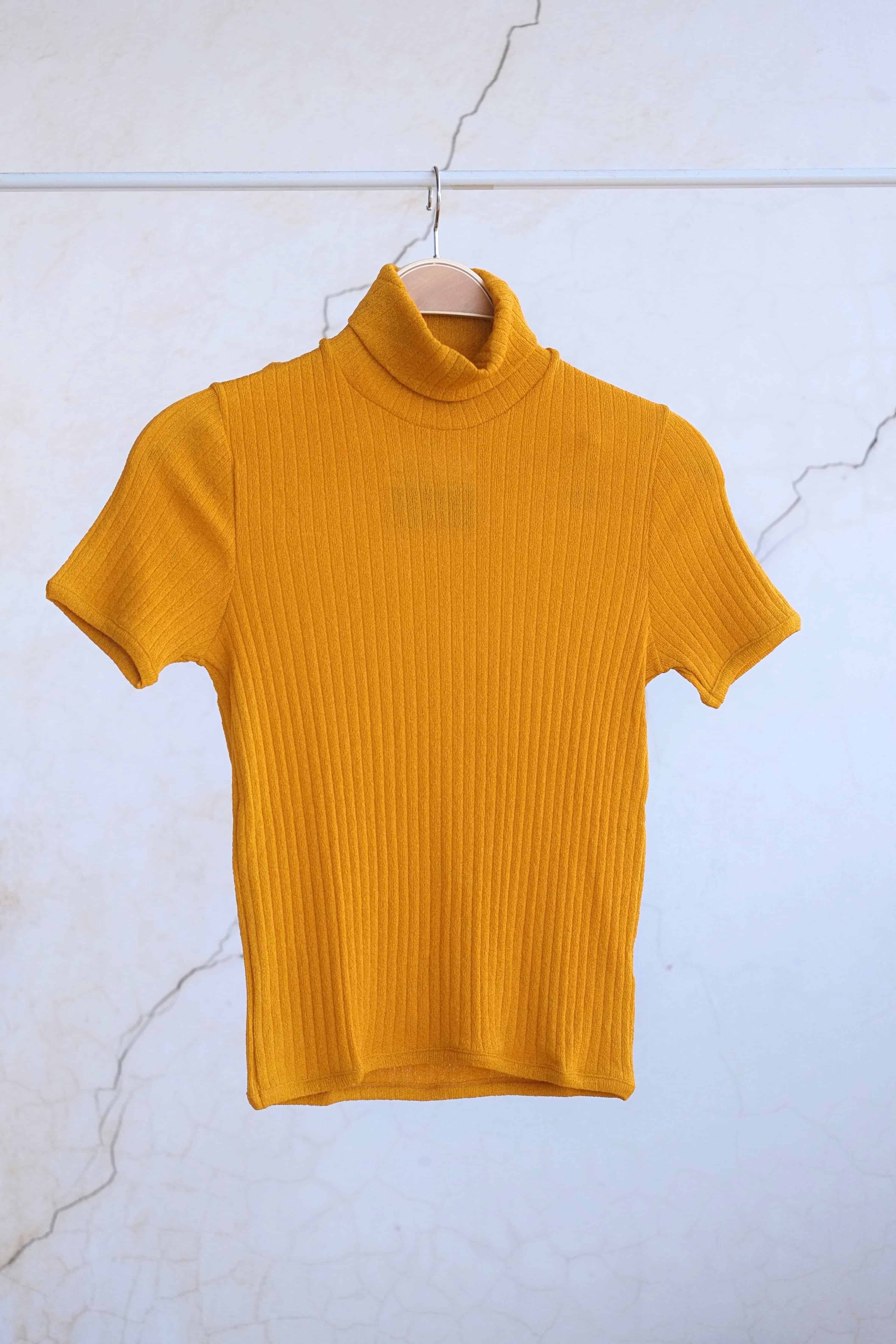 60's Turtleneck Short Sleeves Top MUSTARD