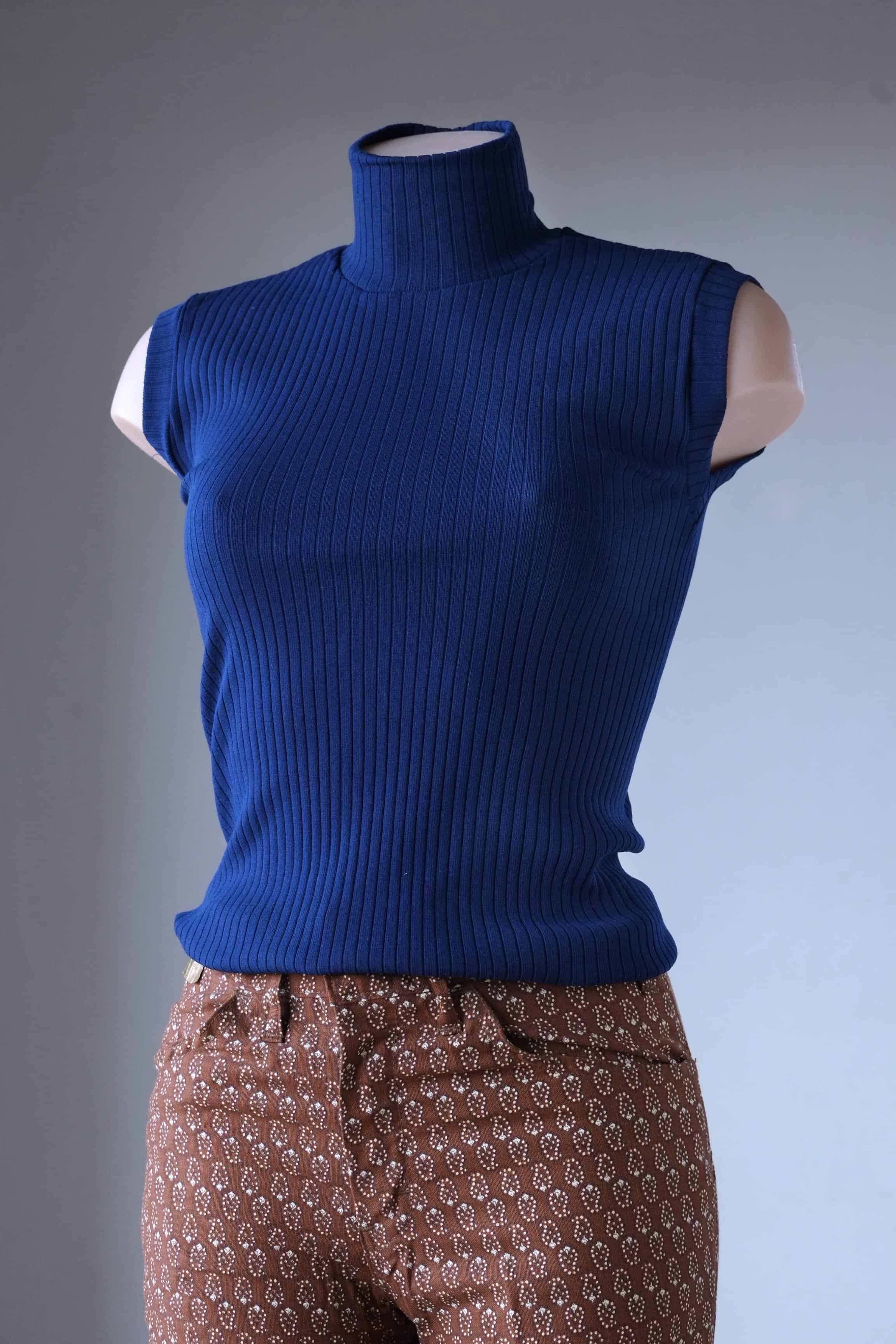 Vintage 70's Sleeveless Rib Turtleneck navy on mannequin